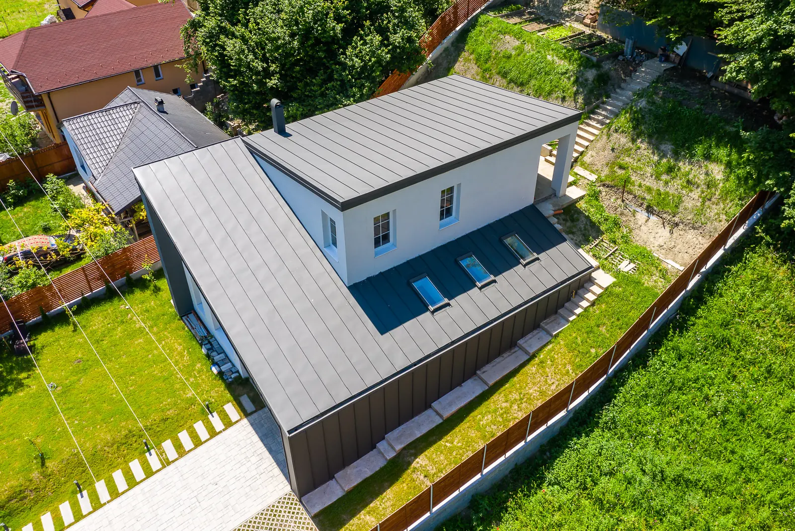 Tablă fălțuită — acoperiș realizat, fotografia 2